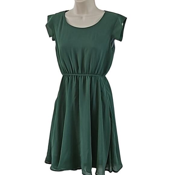 Fuchhi USA Women’s Hunter Green A-Line Short Sleeve Dress – Size Large NWT - Picture 3 of 5